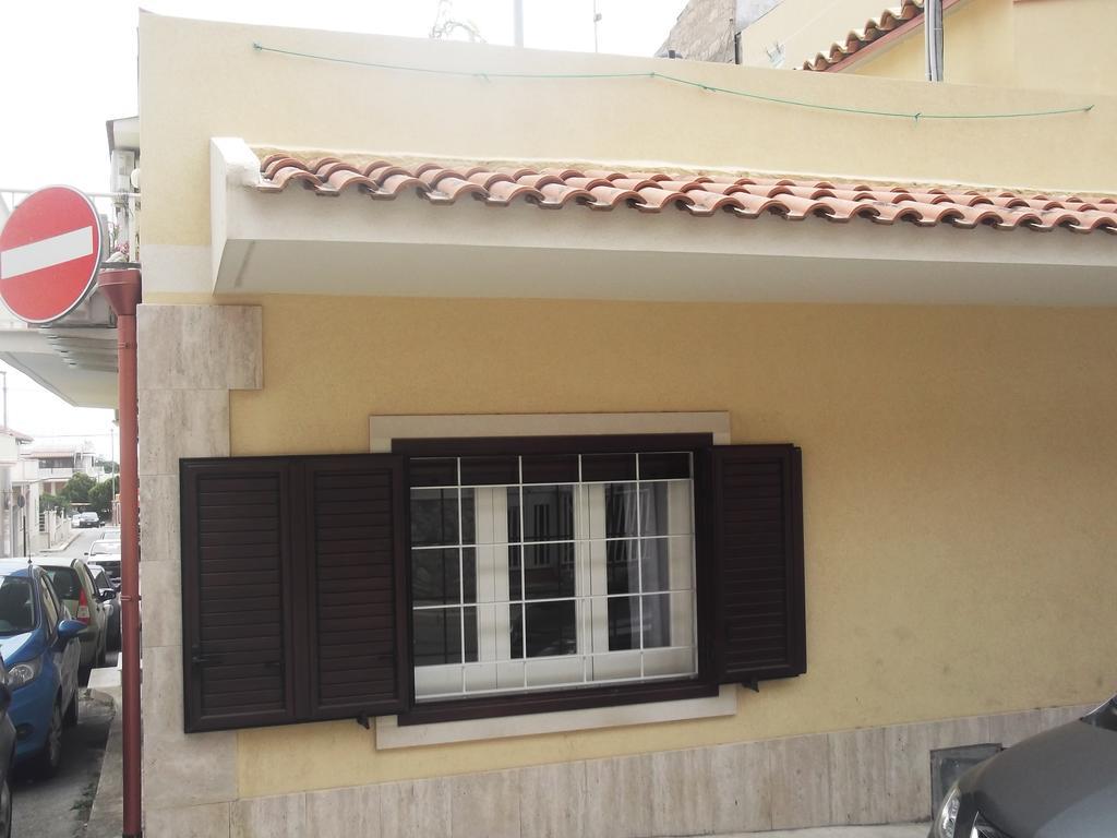 Casa Vacanze Le Rose Marina di Ragusa Εξωτερικό φωτογραφία